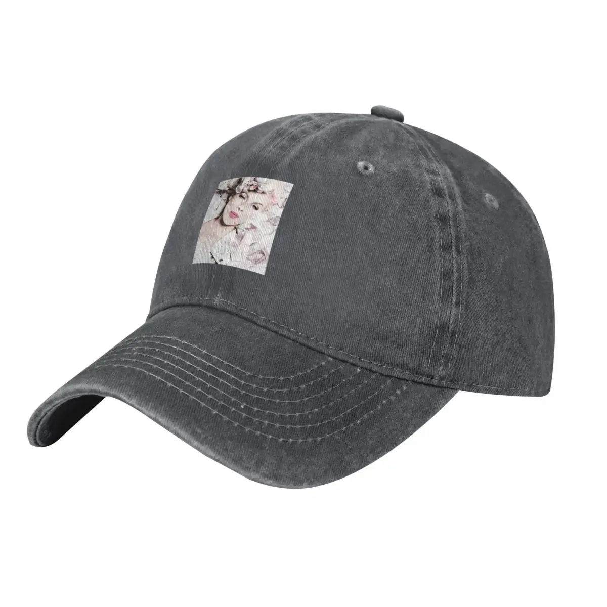 Beautiful Women And Flower Bas - Streetwear Brand Hats recensie en prijs